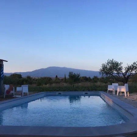 La Respelidane Holiday home Caromb